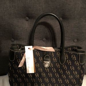 Dooney & Bourke handbag